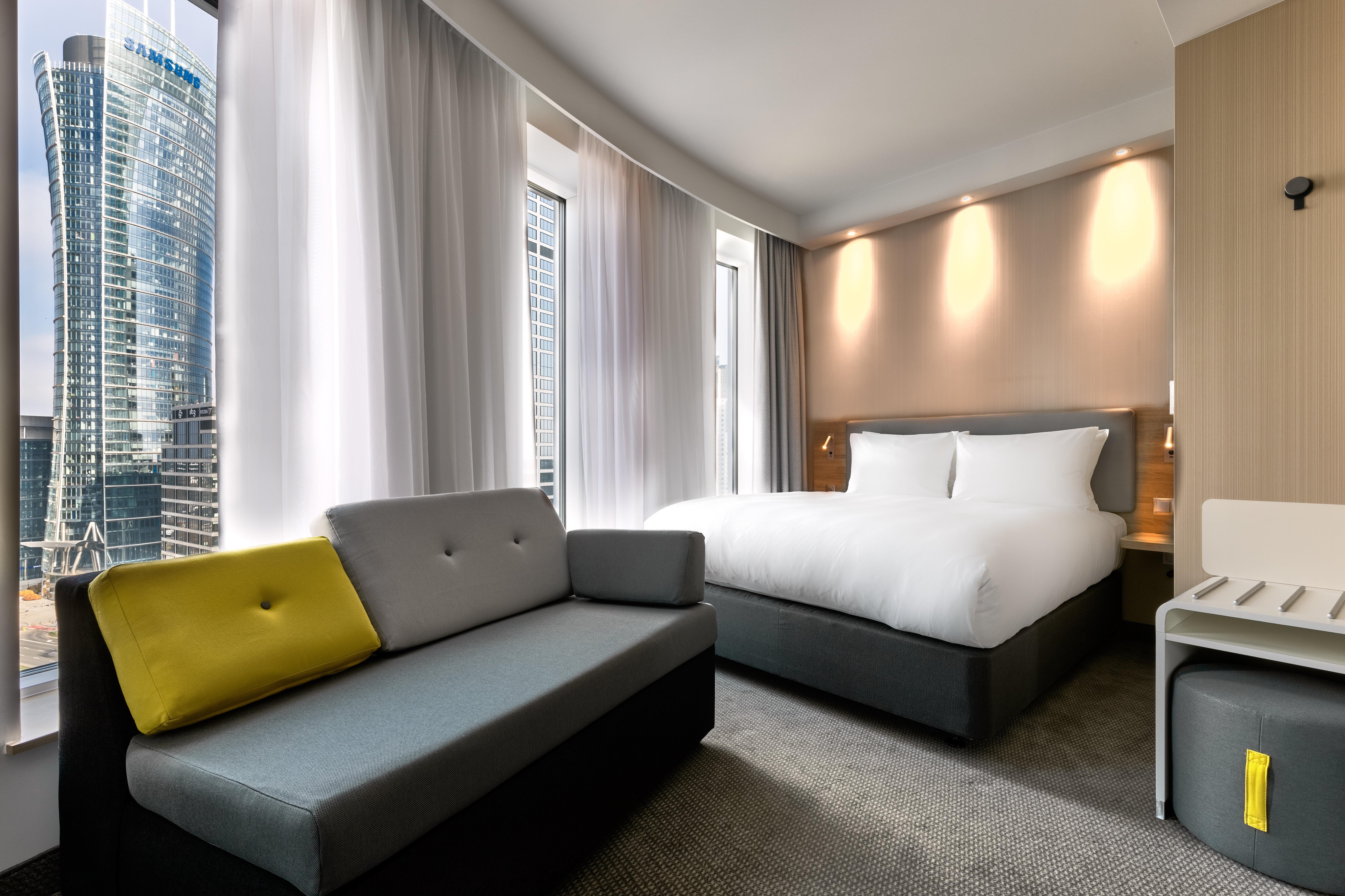 Holiday Inn Express - Warsaw - The Hub, An Ihg Hotel Luaran gambar