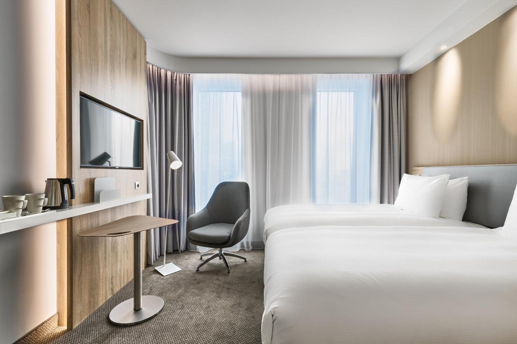 Holiday Inn Express - Warsaw - The Hub, An Ihg Hotel Luaran gambar